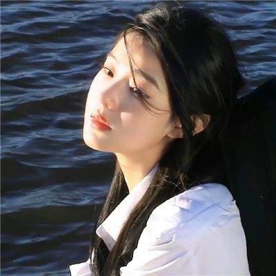 八月的星期天